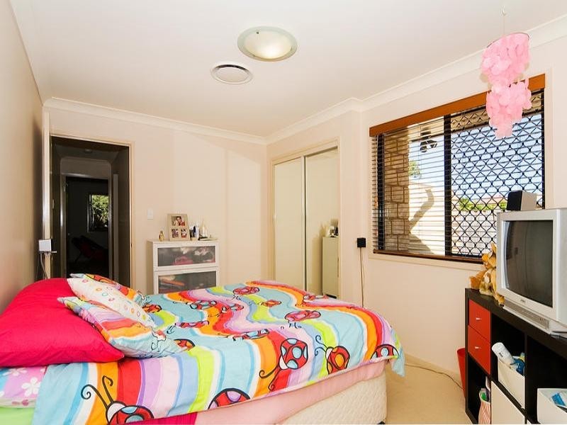 17 De Marce Court, Springfield Lakes QLD 4300