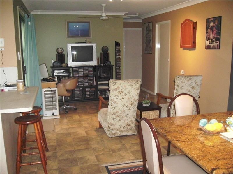 Redbank Plains QLD 4301