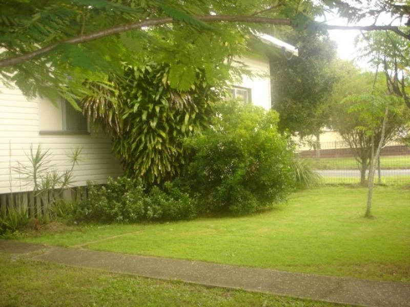 66 Smiths Road, Goodna QLD 4300