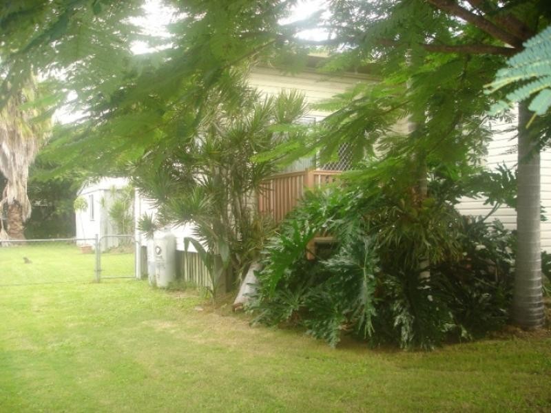 66 Smiths Road, Goodna QLD 4300