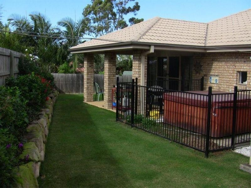 9 Ashbourne Avenue, Goodna QLD 4300