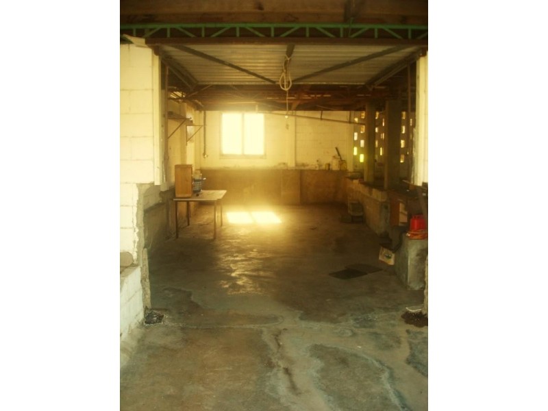 6 Nile Street, Riverview QLD 4303