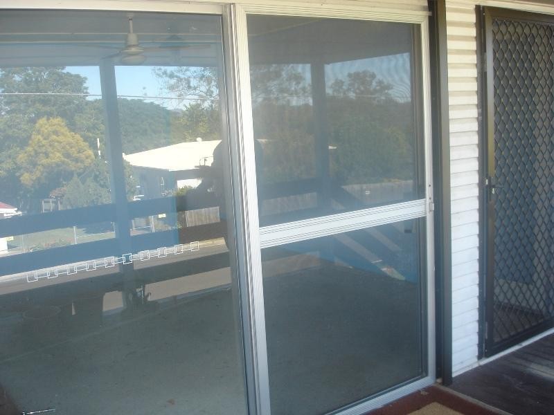 6 Nile Street, Riverview QLD 4303