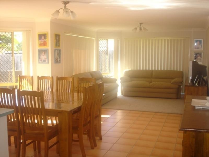 4 Blair Court, Goodna QLD 4300