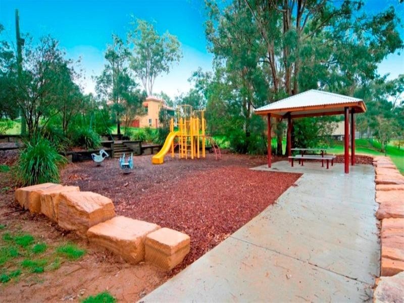 10 Dorricott Crescent, Goodna QLD 4300