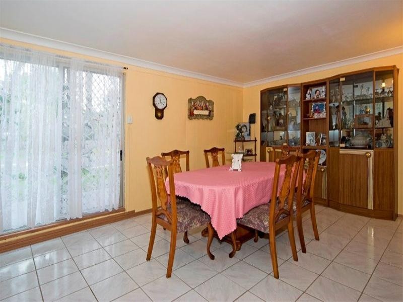 16 Leichhardt Drive, Redbank Plains QLD 4301