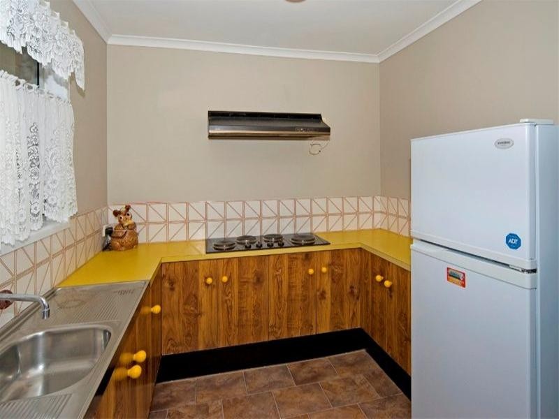 16 Leichhardt Drive, Redbank Plains QLD 4301