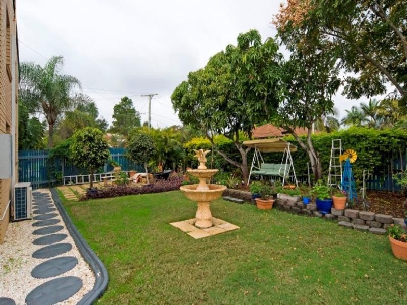 16 Leichhardt Drive, Redbank Plains QLD 4301