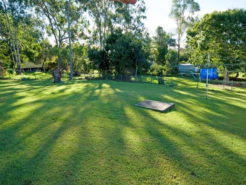 15 Duncan Street, Riverview QLD 4303