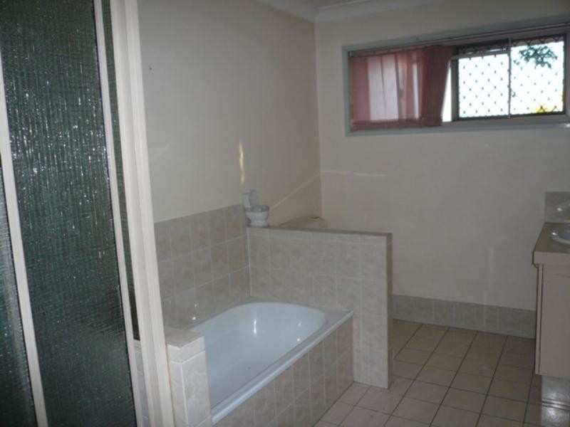 1/87 Brisbane Road, Redbank QLD 4301