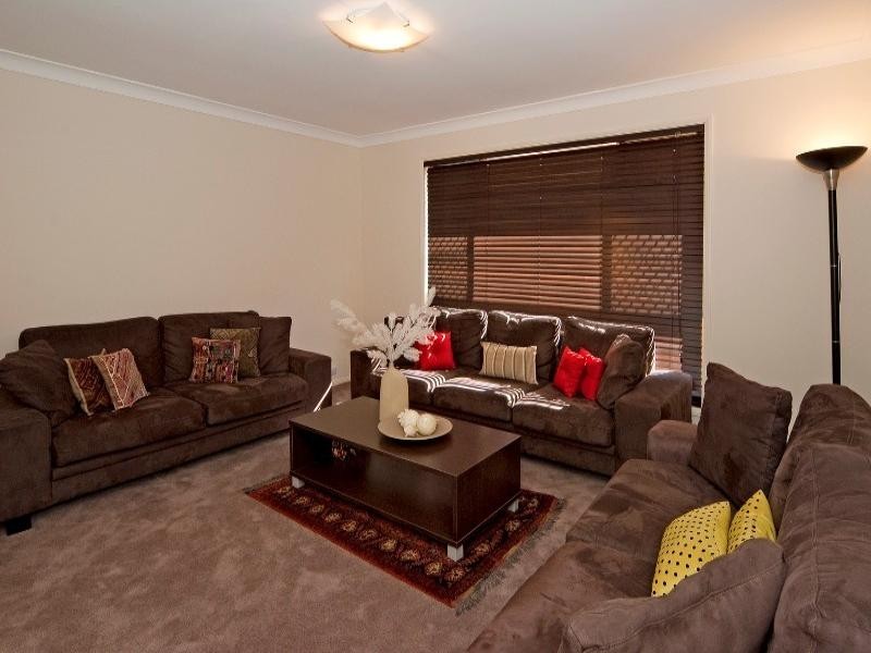 14 Harold Reinhardt Dr, Fernbrook Estate, Redbank Plains QLD 4301