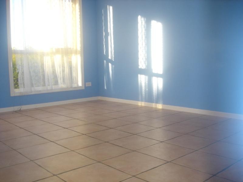 9 Avoca Court, Collingwood Park QLD 4301