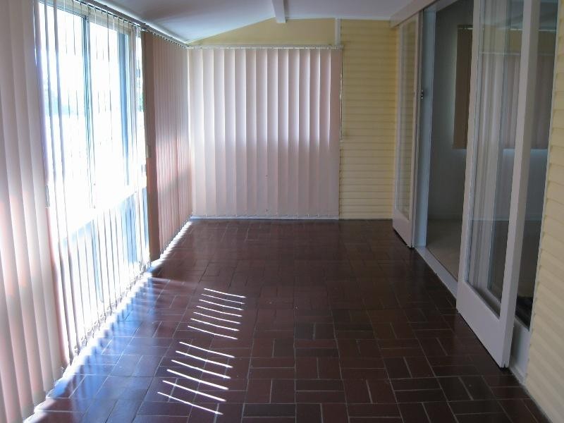 16 CHILD Street, Riverview QLD 4303