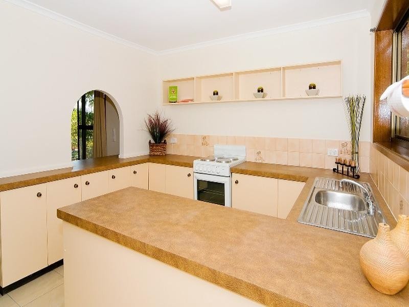 9 Batman Drive, Redbank Plains QLD 4301
