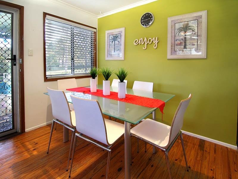 7 Birkenstock Crescent, Bellbird Park QLD 4300