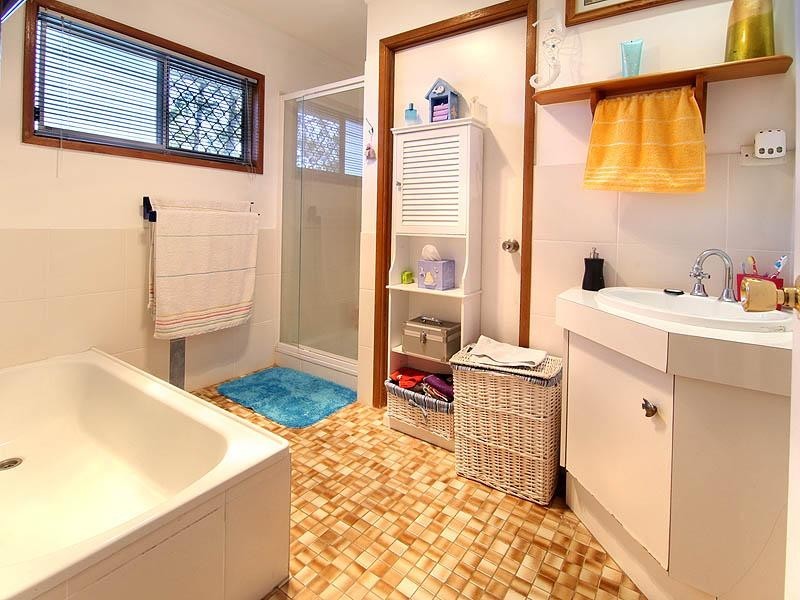 7 Birkenstock Crescent, Bellbird Park QLD 4300