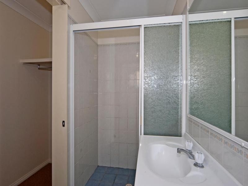 17 Cosmos Street, Springfield QLD 4300