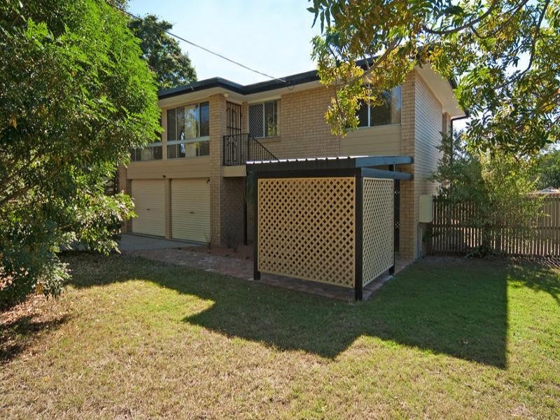 19 Kennedy Drive, Redbank Plains QLD 4301