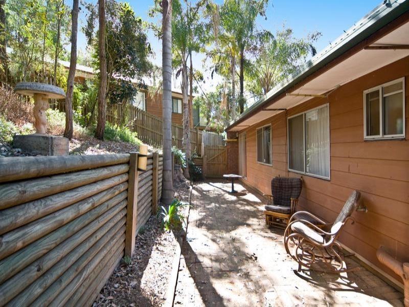 25 Devon Drive, Bellbird Park QLD 4300