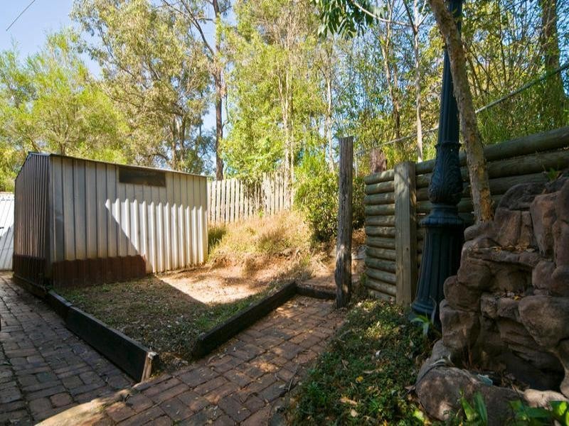 25 Devon Drive, Bellbird Park QLD 4300