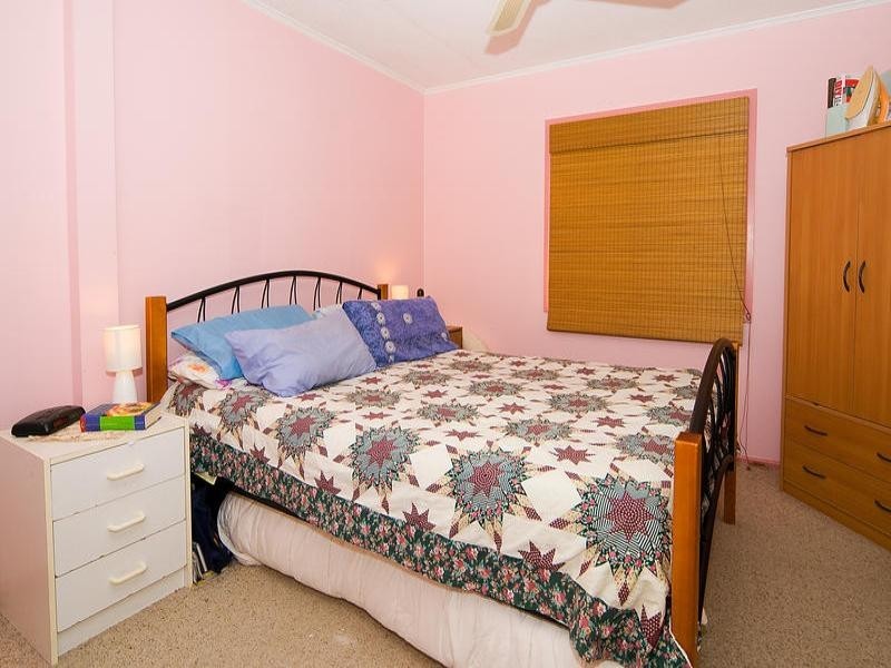 20 Caroline Street, Riverview QLD 4303