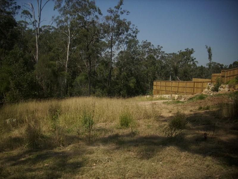 10 Berkerley, Bellbird Park QLD 4300