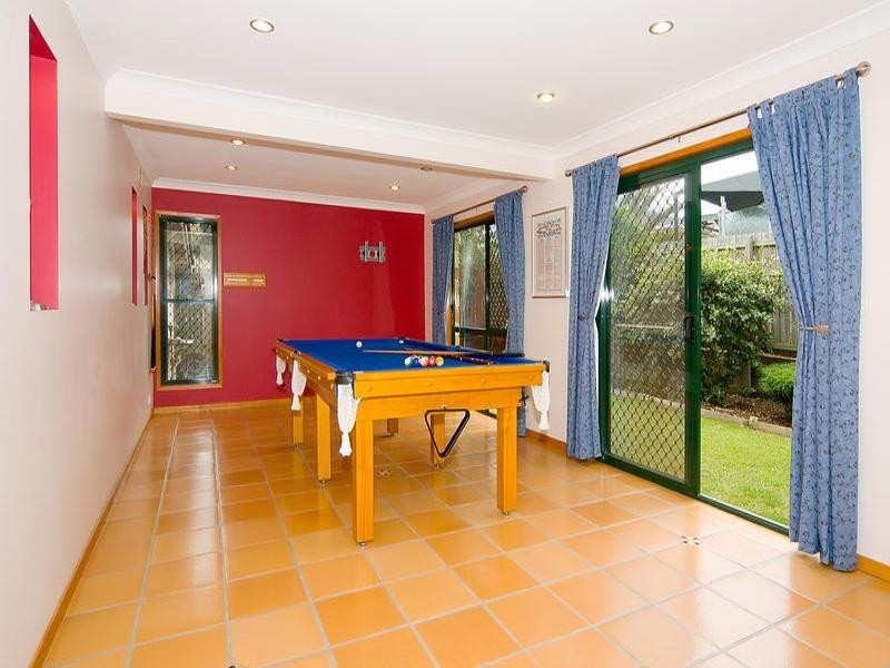 8 Mikkelsen Court, Camira QLD 4300