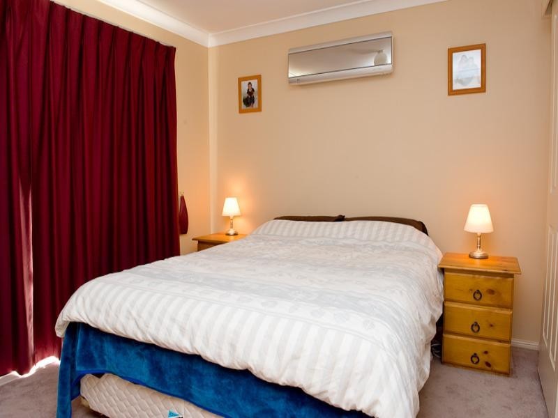 16 Trevino Place, Wacol QLD 4076