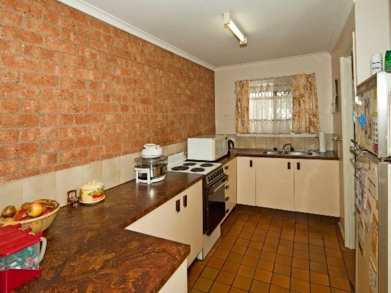 5/296 Redbank Plains Road, Bellbird Park QLD 4300