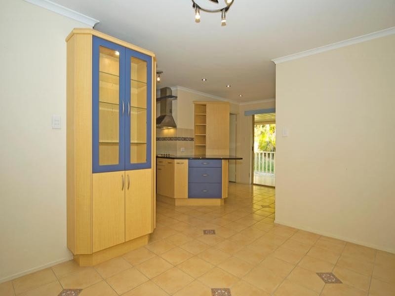 6 Allamanda Drive, Camira QLD 4300