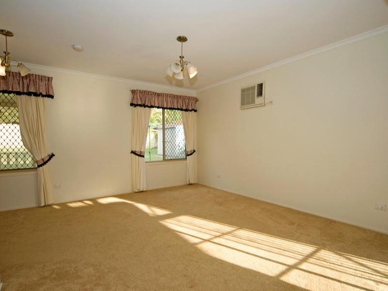 6 Allamanda Drive, Camira QLD 4300