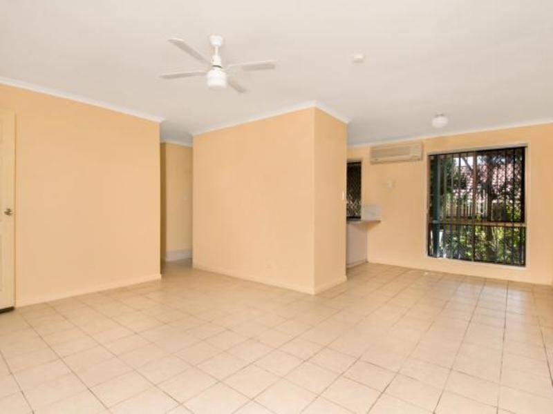 2 Carlie Court, Redbank Plains QLD 4301