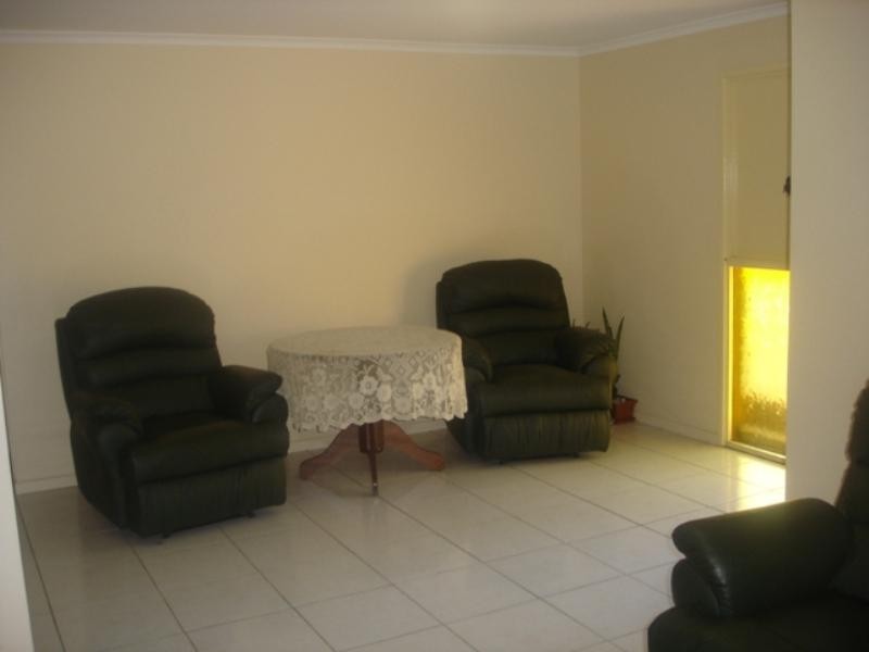 2 Kennedy Drive, Redbank Plains QLD 4301