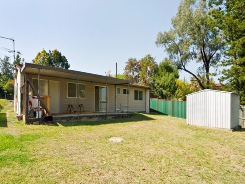 4 Coldham Street, Redbank Plains QLD 4301