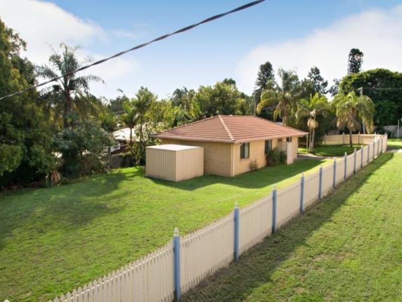 2 Carlie Court, Redbank Plains QLD 4301