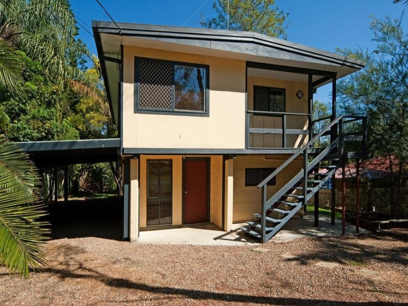 132 Smiths Road, Goodna QLD 4300