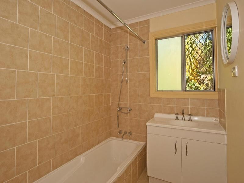 132 Smiths Road, Goodna QLD 4300