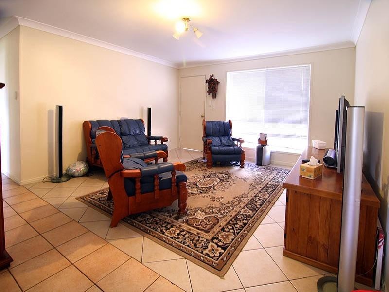 6/266 Henty Drive, Redbank Plains QLD 4301