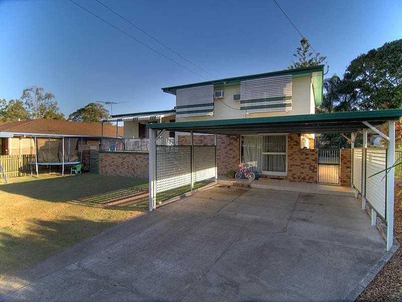 33 Melinda Street, Camira QLD 4300