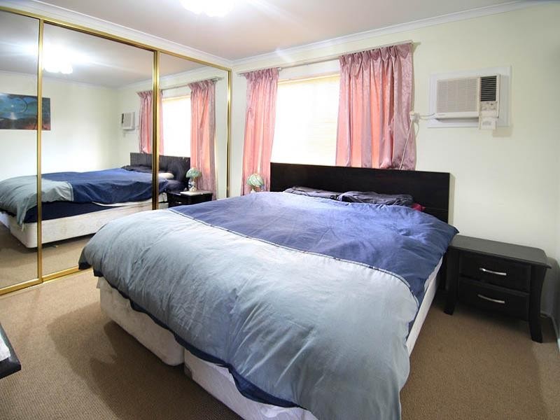33 Melinda Street, Camira QLD 4300