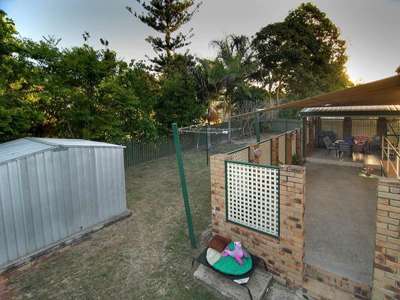 33 Melinda Street, Camira QLD 4300