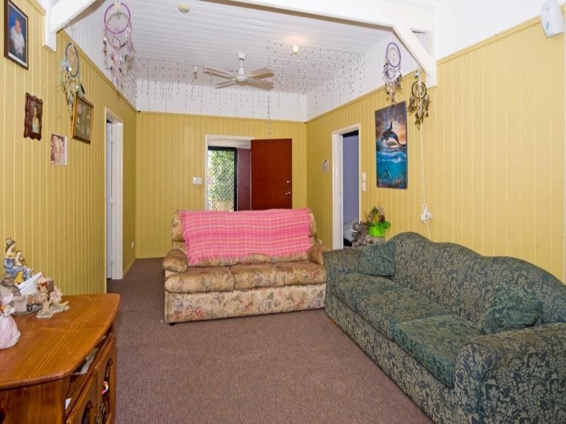 26 ENDEAVOUR, Riverview QLD 4303
