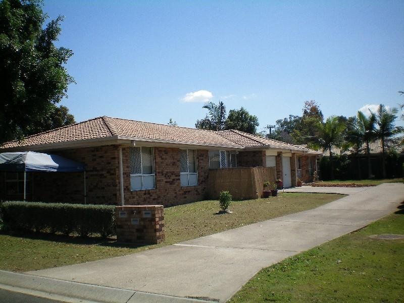 1/7 Broadfoot Drive, Goodna QLD 4300