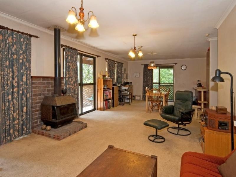 7 Frangipani Street, Bellbird Park QLD 4300