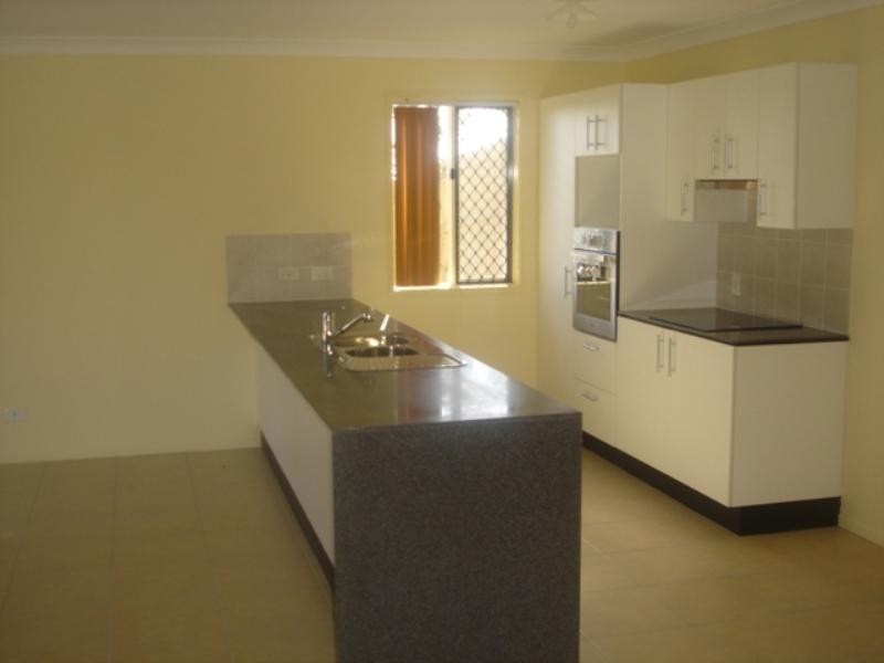 14 Jenny McMahon Court, Goodna QLD 4300