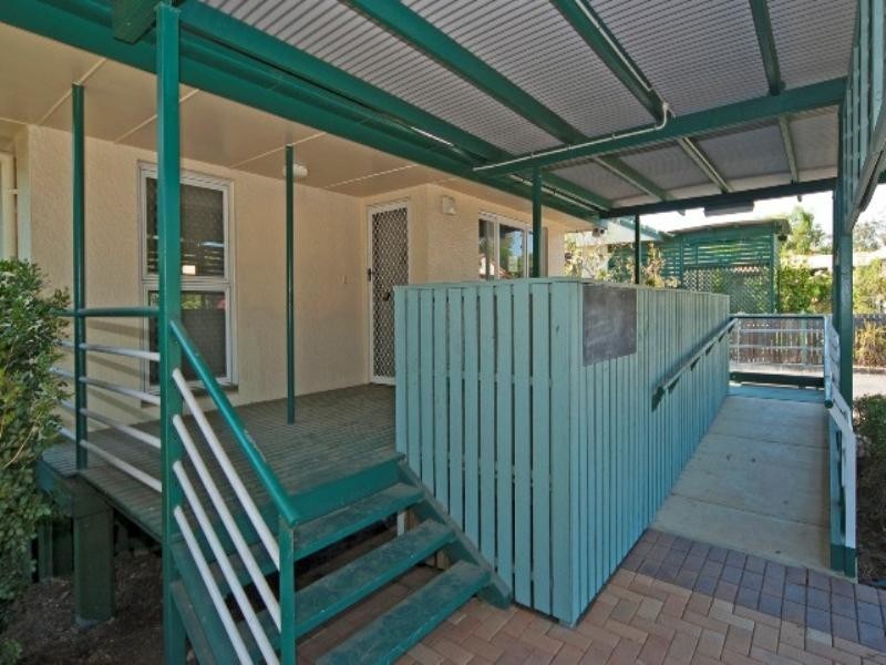 27 Mitchell Street, Riverview QLD 4303