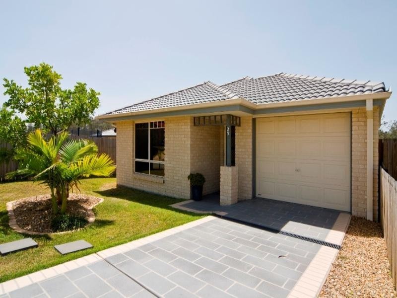 25 Pearse Street, Collingwood Park QLD 4301