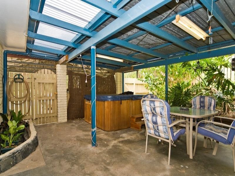 38 Cairns Road, Camira QLD 4300