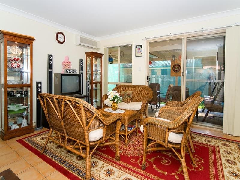 11 Bloodwood Place, Redbank QLD 4301