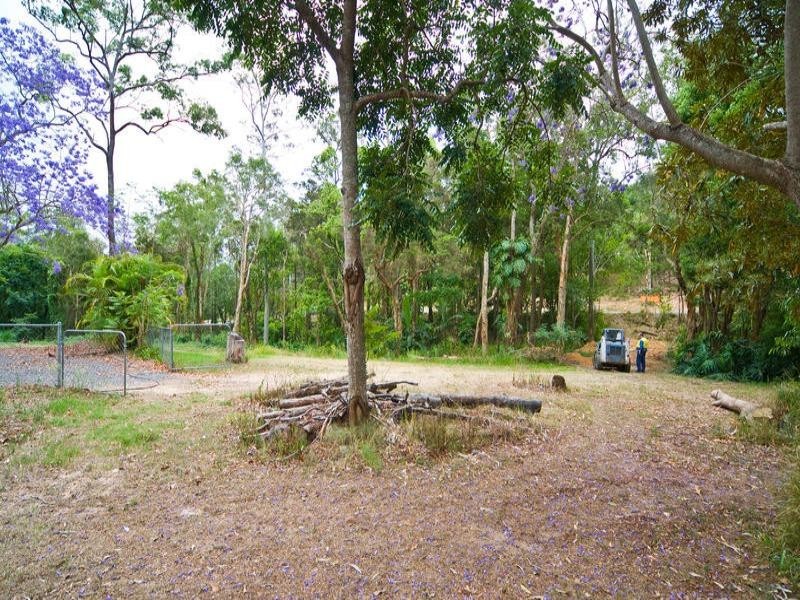 56 Woodlands Avenue, Camira QLD 4300